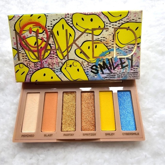 Exclusive Limited Edition Urban Decay SMILEY Mucho Happy Eyeshadow Pallet - Picture 6 of 12